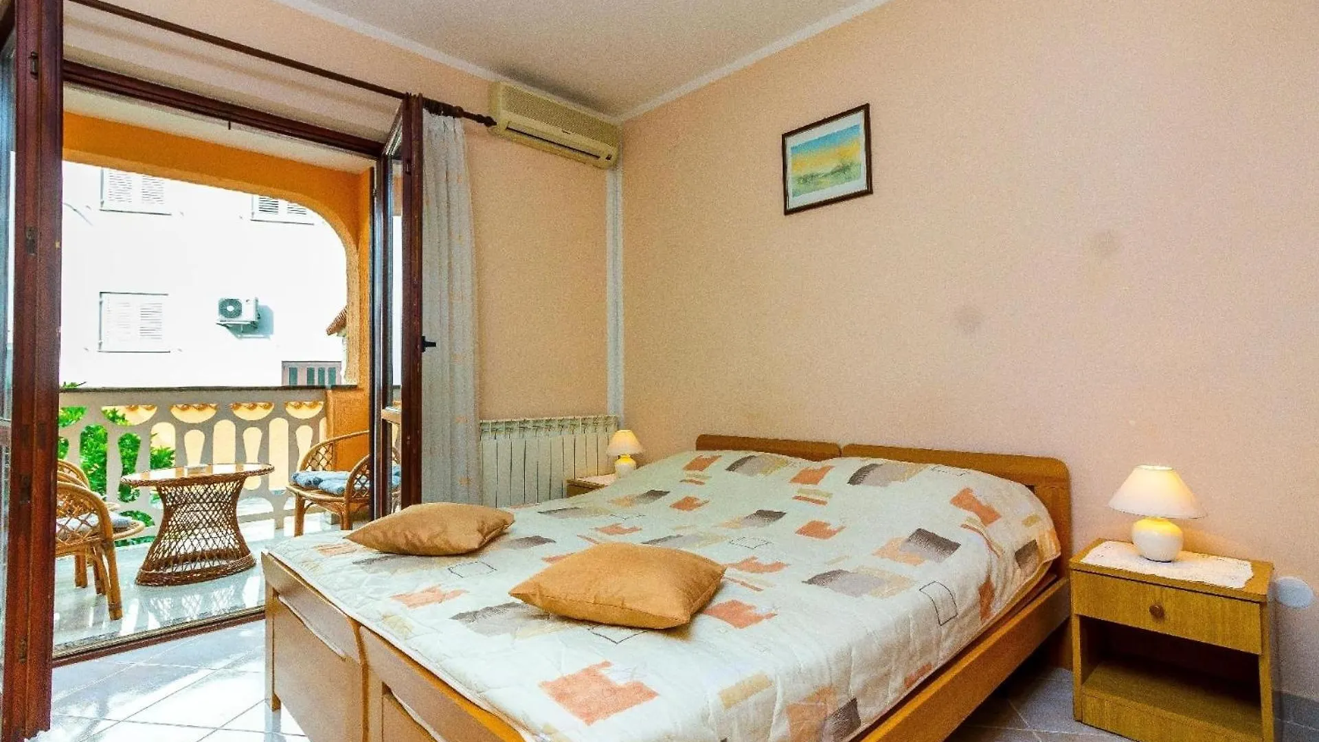 Apartment Appartement In Fazana Mit Moebliertem Balkon