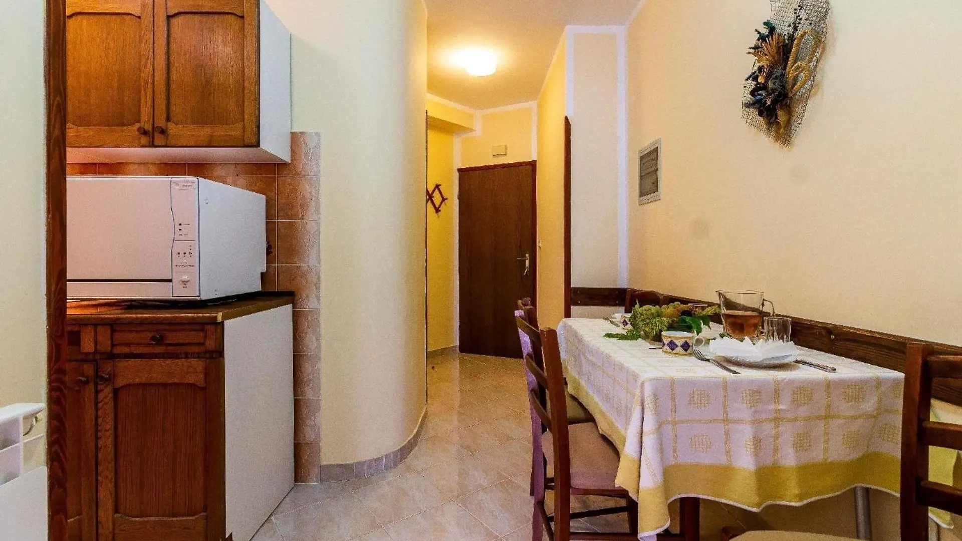 Apartment Appartement In Fazana Mit Moebliertem Balkon Croatia
